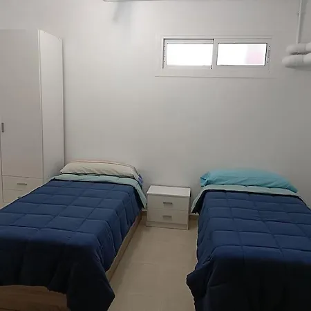 Holiday home Adosado Tranquilo Familias Con Piscina Gran Alacant